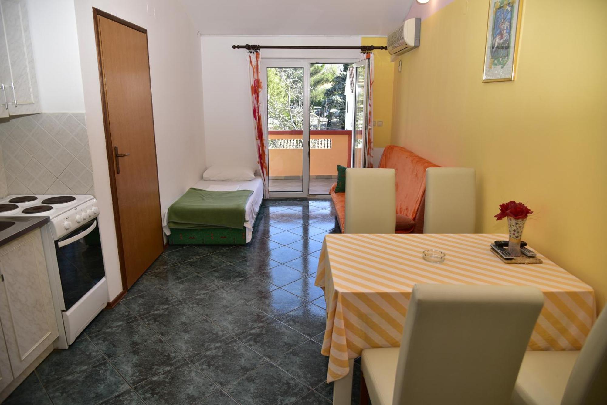 Apartments Ivka Malinska Extérieur photo