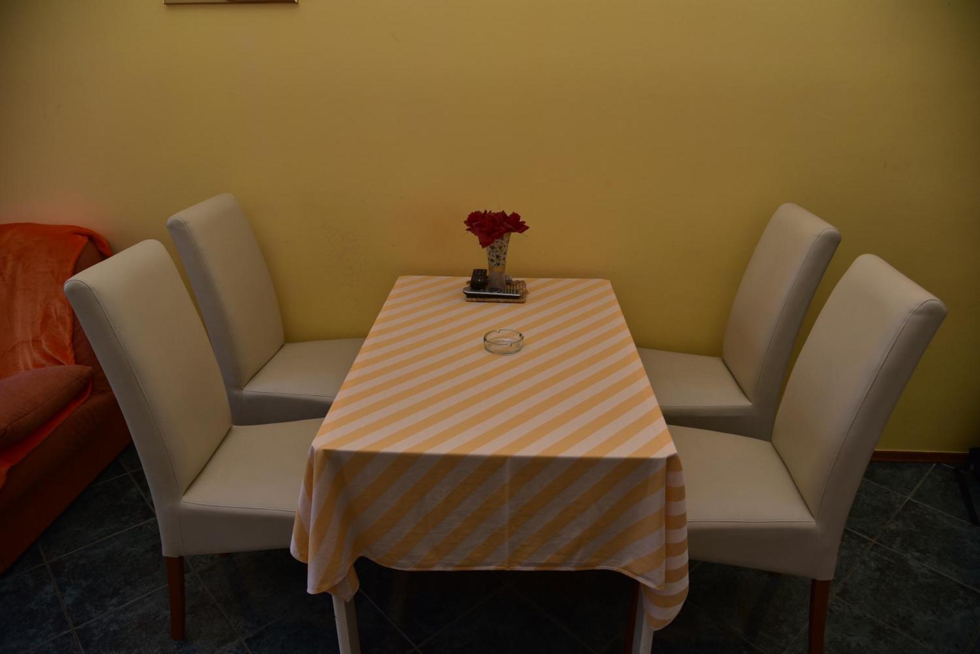 Apartments Ivka Malinska Extérieur photo